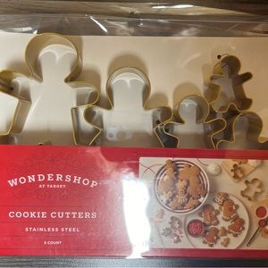 NWT‎ Wondershop stainless steel gingerbread cookie cutter set